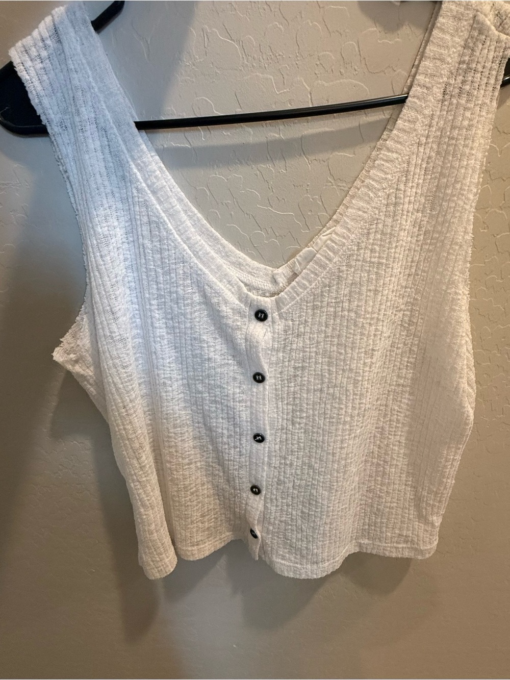 Melrose and Market White Textured V-Neck Button Crop Tank